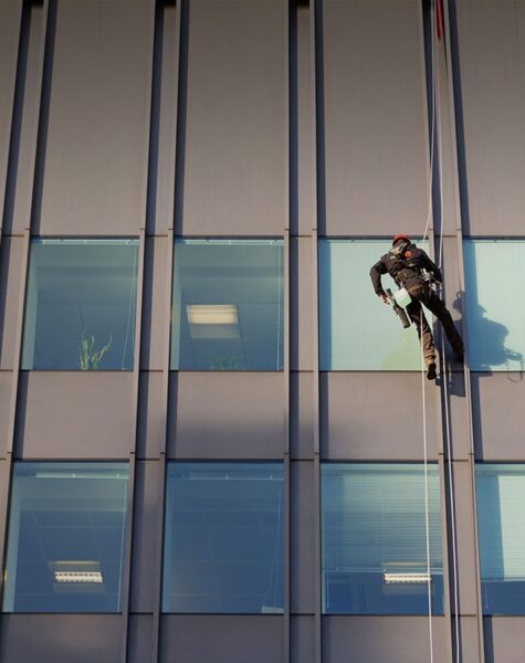 IMG-High-Level-Window-Cleaning
